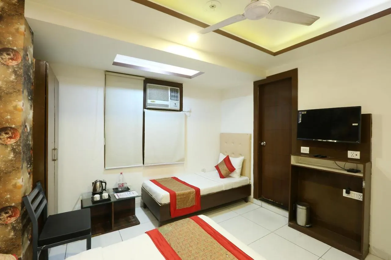 Melfort Bed & Breakfast New Delhi